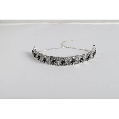 Women's Rose Gold Plated Alloy Necklace & Earings Set (Silver & Black)