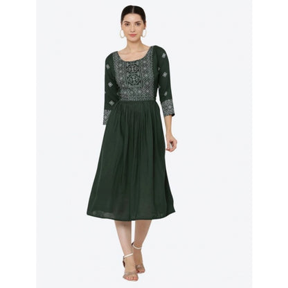 Women's Casual Rayon 3-4th Sleeves Kurti (Green)